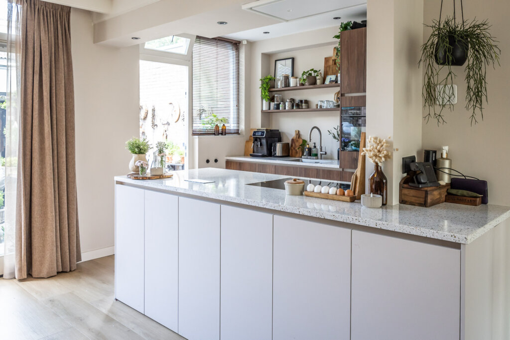open 2 kleuren keuken